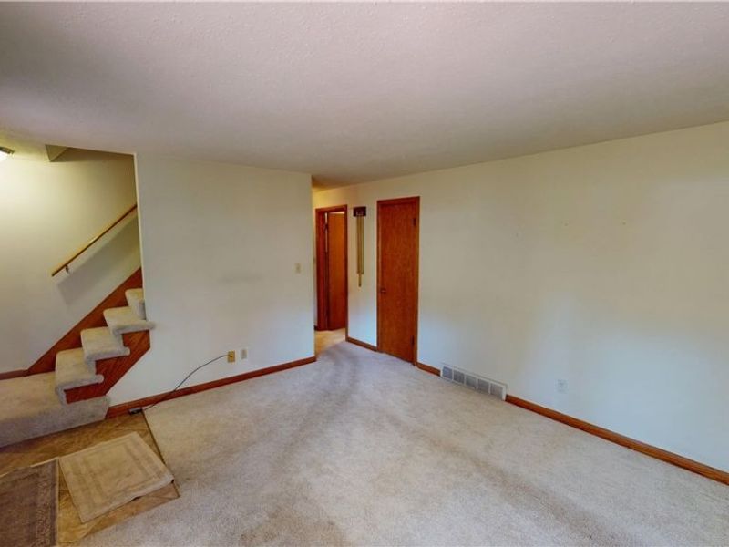 5895 Roc Marie Avenue, Kent, OH 44240 Photo 19