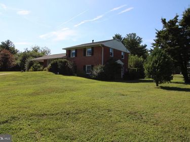 5100 AMPTHILL DRIVE, ALEXANDRIA, VA 22312