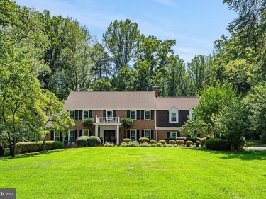 7821 OLD DOMINION DRIVE , MCLEAN, VA 22102