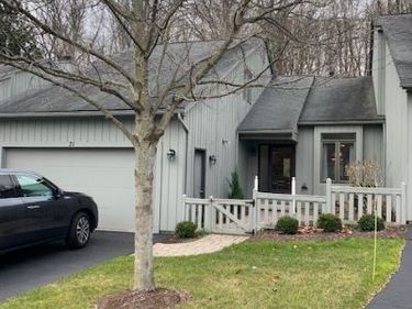 71 Winding Creek Lane, Rochester, NY 14625