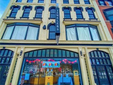 10 Genesee Street , Auburn, NY 13021