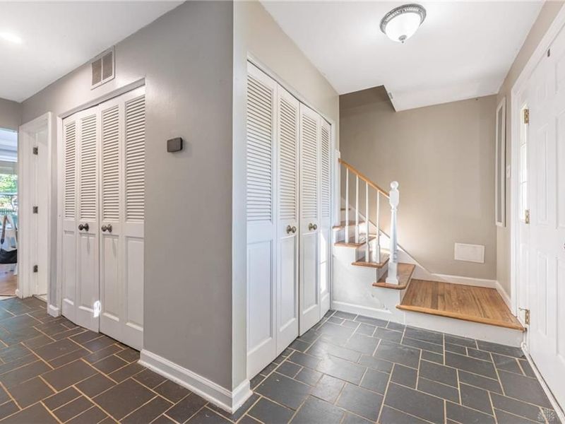 7425 Heatherwood Court, Washington Township, OH 45459 Photo 2