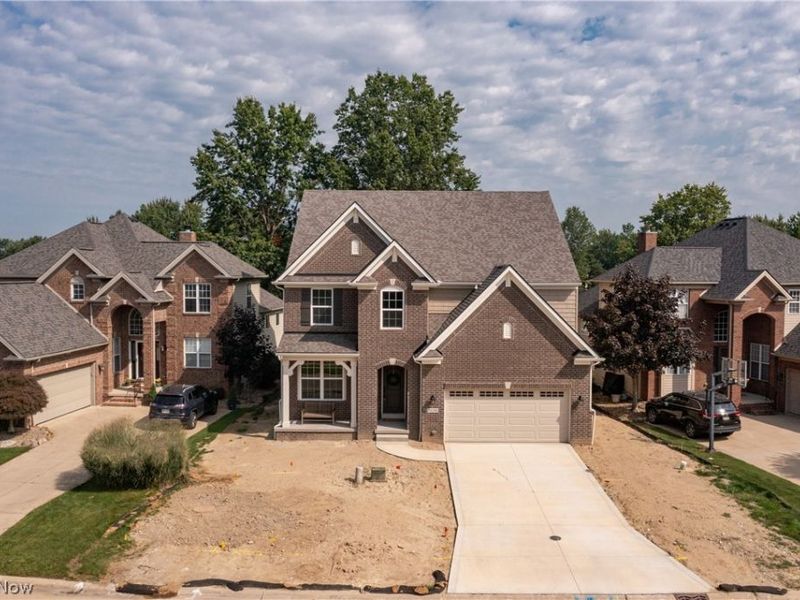 34244 Crown Colony Drive, Avon, OH 44011 Photo 4