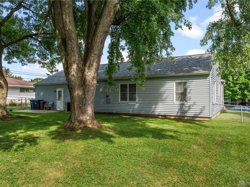 731 Crestview Drive, Wilmington, OH 45177 Photo 8