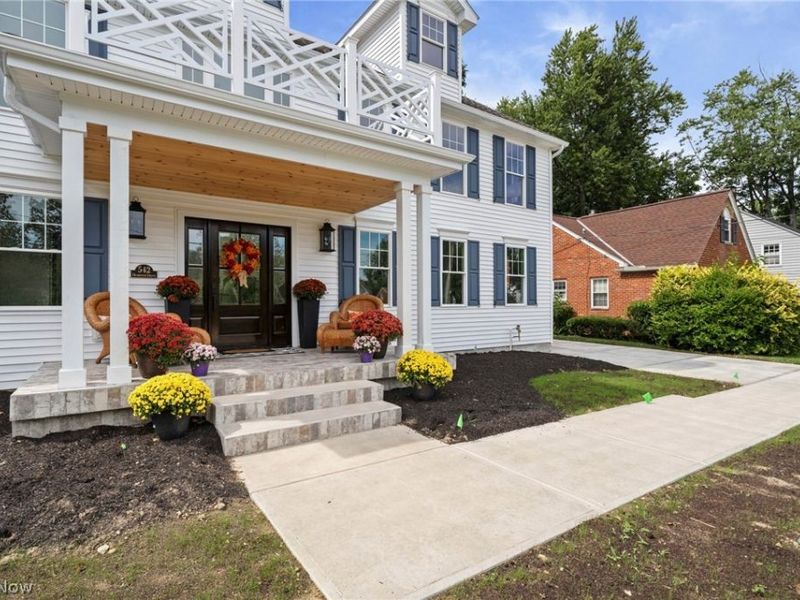 542 Humiston Drive, Bay Village, OH 44140 Photo 2