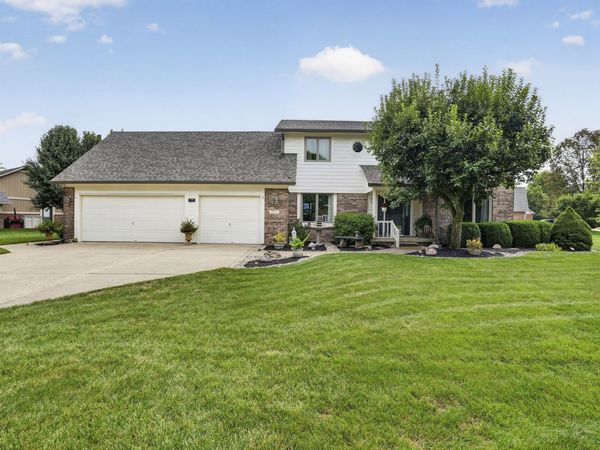 4182 Millstream Road , Greenwood, IN 46143