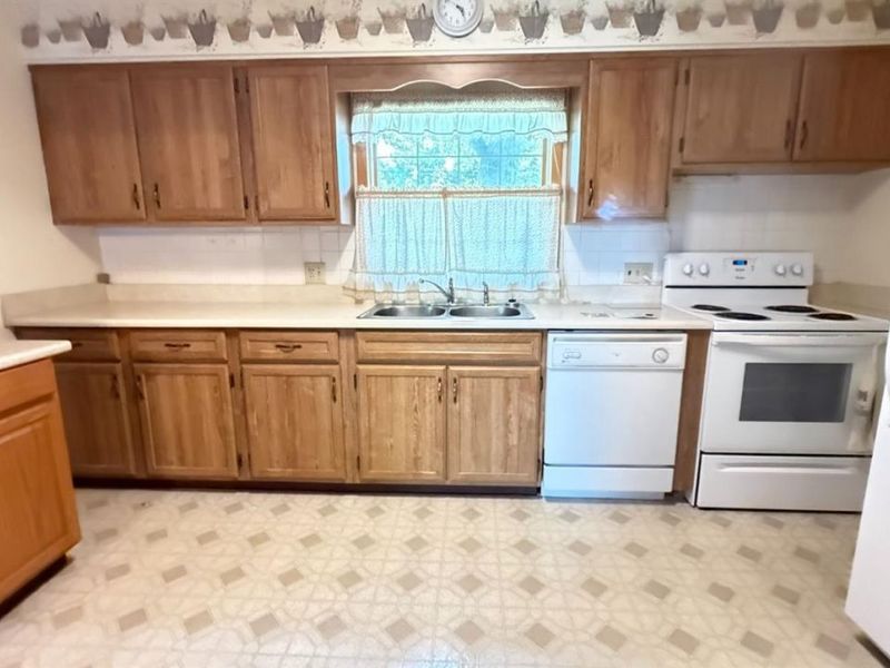 731 Crestview Drive, Wilmington, OH 45177 Photo 22