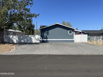 483 W Patrician Drive, Reno, NV 89506 Photo