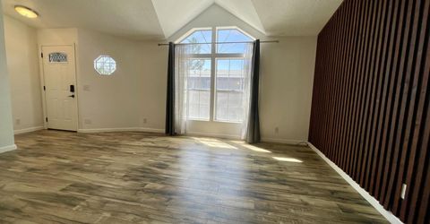 483 W Patrician Drive, Reno, NV 89506 Photo