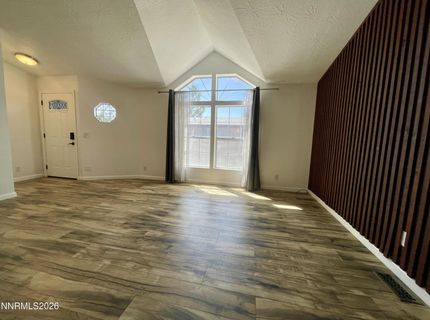 483 W Patrician Drive, Reno, NV 89506 Photo
