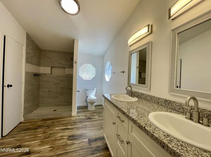 483 W Patrician Drive, Reno, NV 89506 Photo