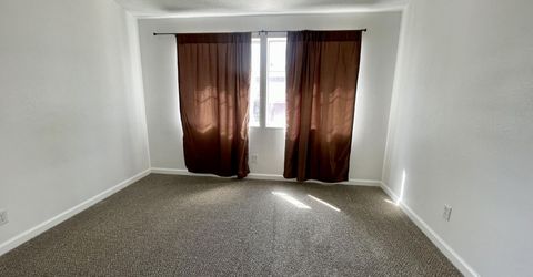 483 W Patrician Drive, Reno, NV 89506 Photo