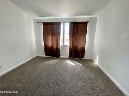 483 W Patrician Drive, Reno, NV 89506 Photo