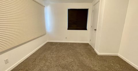 483 W Patrician Drive, Reno, NV 89506 Photo