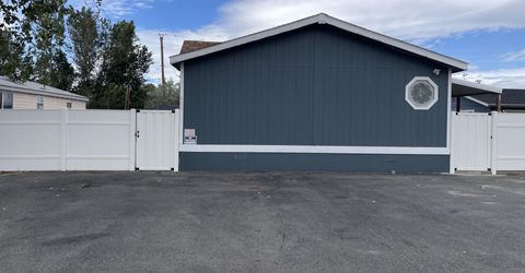 483 W Patrician Drive, Reno, NV 89506 Photo