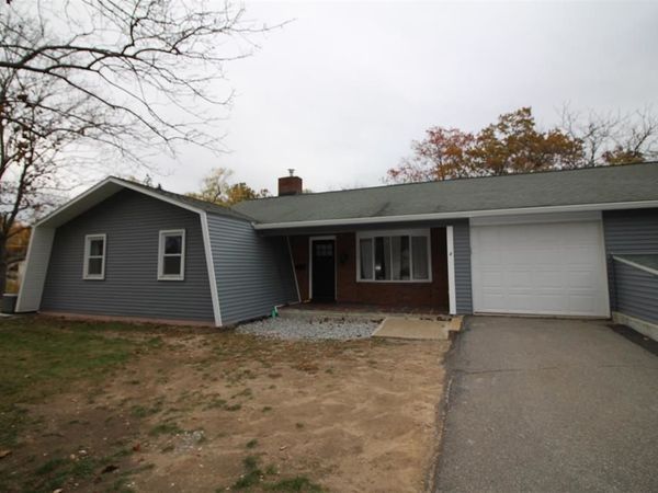 4 Ferland Drive, Derry, NH 03038
