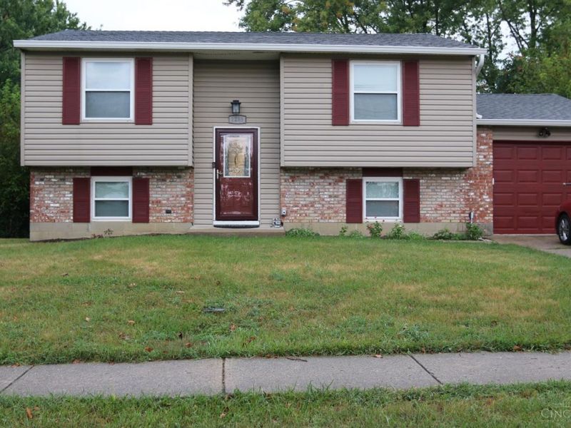 1285 W Kemper Road, Forest Park, OH 45240 Photo 1