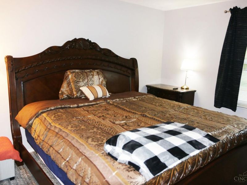 1285 W Kemper Road, Forest Park, OH 45240 Photo 12