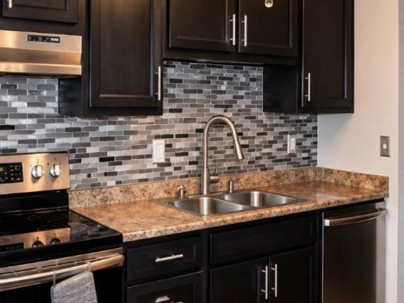 1285 W Kemper Road, Forest Park, OH 45240 Photo 6
