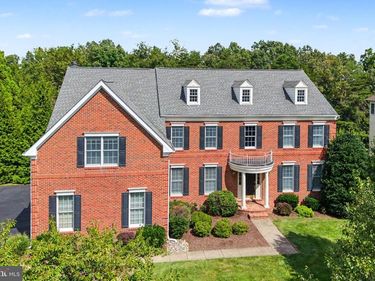 25566 MIMOSA TREE COURT , CHANTILLY, VA 20152