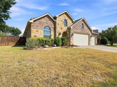 9452 Drovers View Trail, Fort Worth, TX 76131