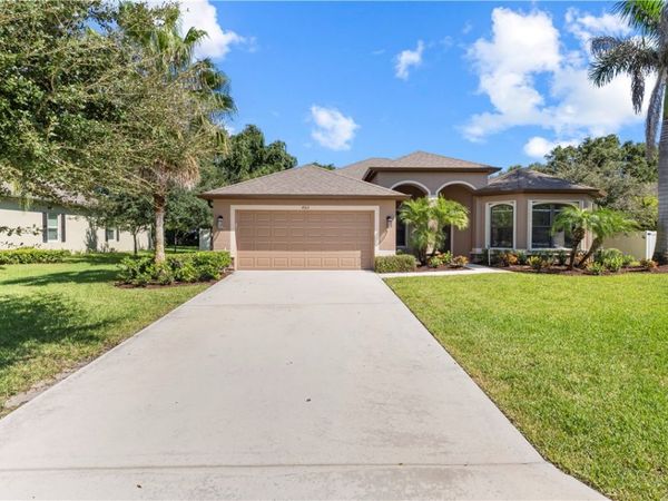 4563 Ashley Lake Circle, Vero Beach, FL 32967