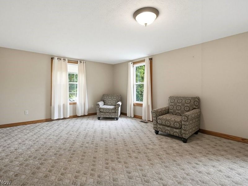 3054 Swamp Street NE, Hartville, OH 44632 Photo 13