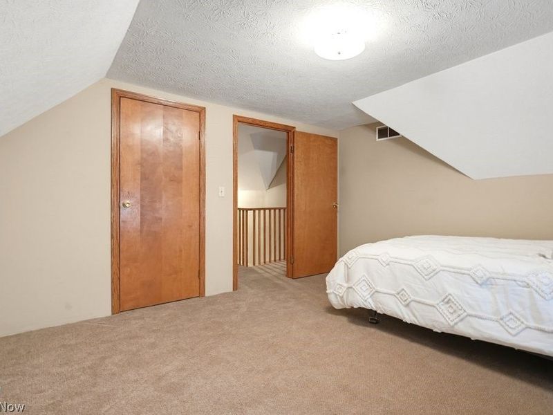 3054 Swamp Street NE, Hartville, OH 44632 Photo 21
