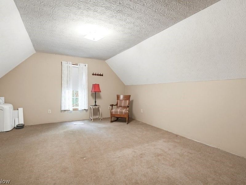 3054 Swamp Street NE, Hartville, OH 44632 Photo 23
