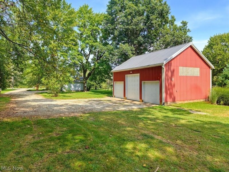 3054 Swamp Street NE, Hartville, OH 44632 Photo 33