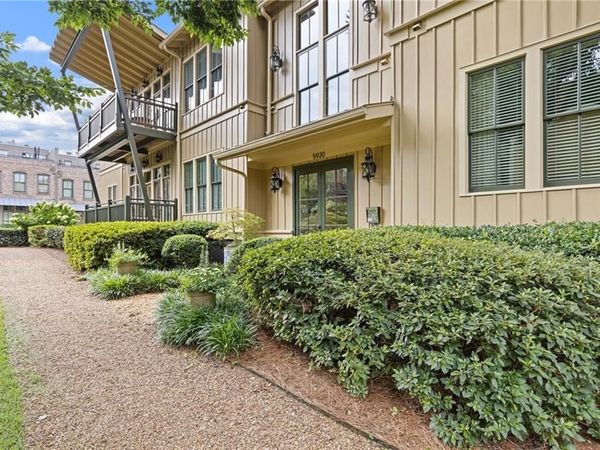 5920 Webster Circle, Unit 203, Norcross, GA 30071