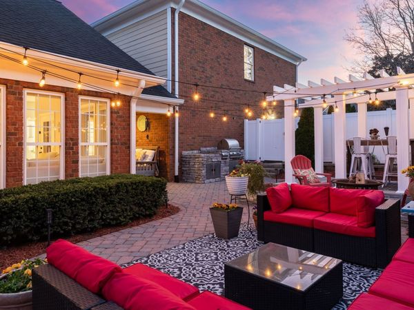 502 Eden Park Dr , Franklin, TN 37067