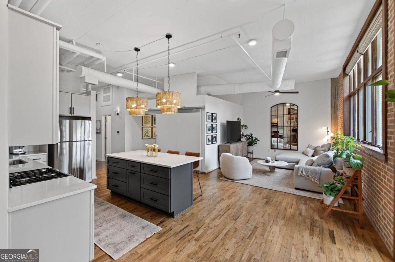 640 Glen Iris Drive Ne, Unit 312, Atlanta, GA 30308 Main Photo