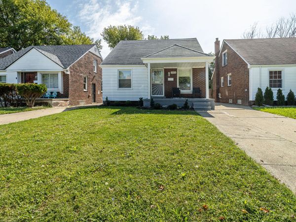10852 Balfour Road, Detroit, MI 48224
