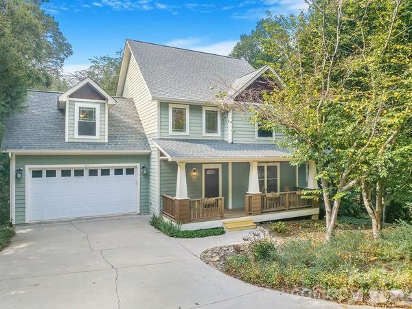 151 Hillside Drive , Swannanoa, NC 28778