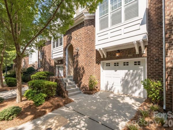 11194 Bridgewater Drive , Huntersville, NC 28078