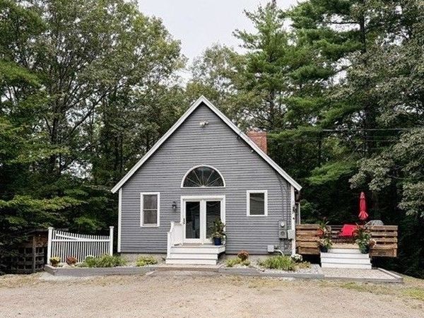 30 Odell Rd, Sandown, NH 03873
