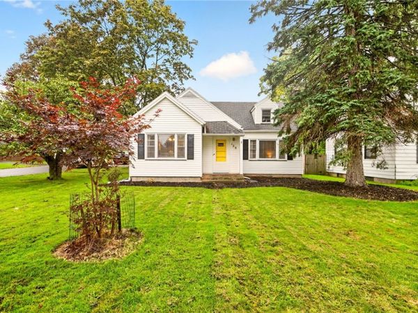 129 Shorewood Drive , Rochester, NY 14617