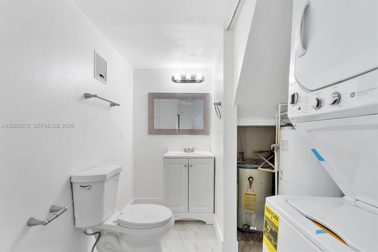 5796 W 26th Ave, Unit 205, Hialeah, FL 33016 Photo