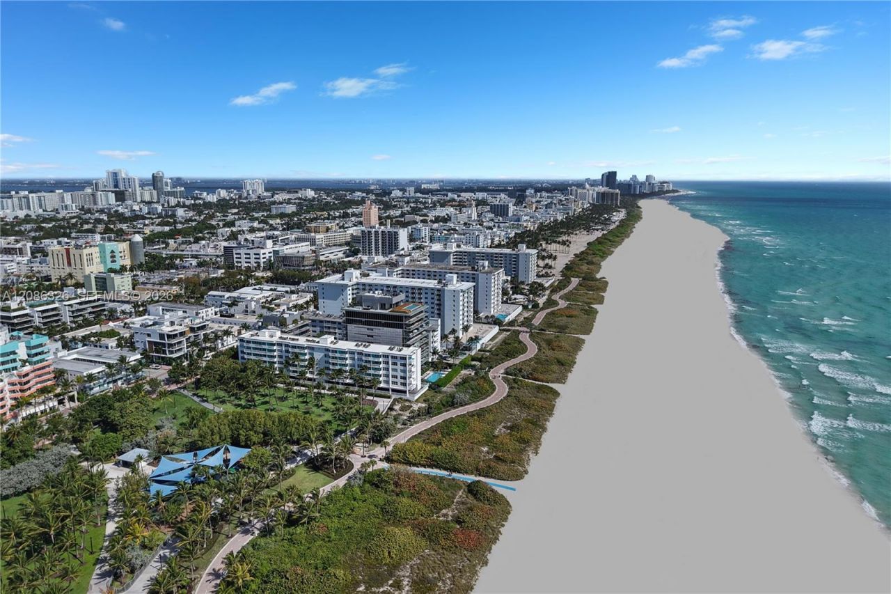 304 Ocean Dr, Unit 102, Miami Beach, FL 33139 Photo
