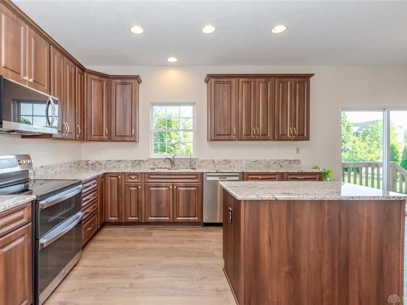 1331 Windsor Drive, Beavercreek, OH 45434 Photo 21