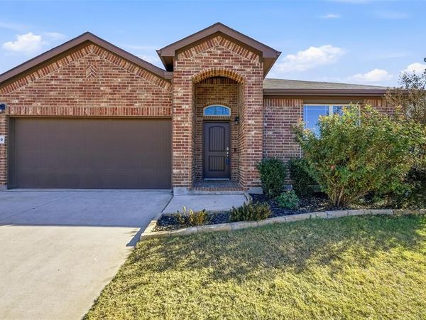 4409 Chicory Court , Denton, TX 76210