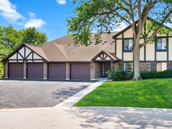 1037 Cottonwood Court , Unit 2BL, Wheeling, IL 60090