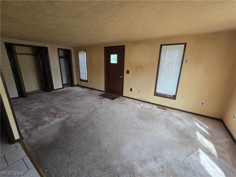 1221 Lake Avenue, Aurora, OH 44202 Photo 3