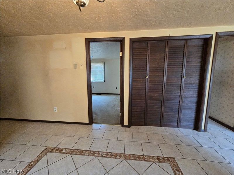 1221 Lake Avenue, Aurora, OH 44202 Photo 8