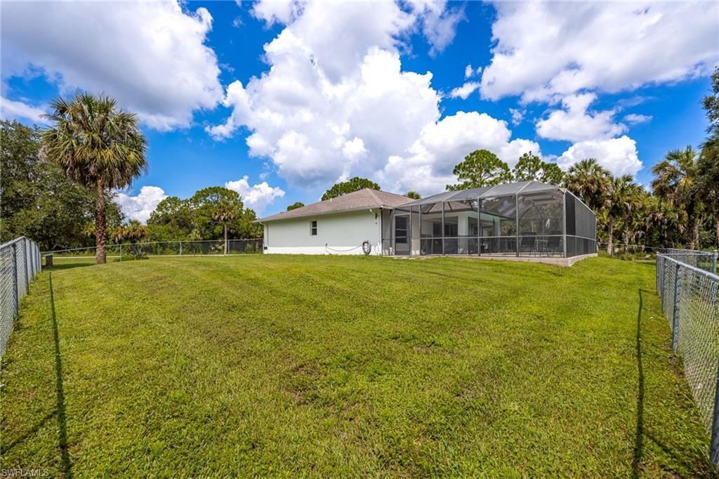 570 22nd St Ne, Naples, FL 34120 Photo