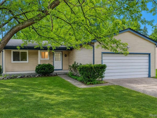 1540 Stafford Drive, Canton Township, Mi 48188