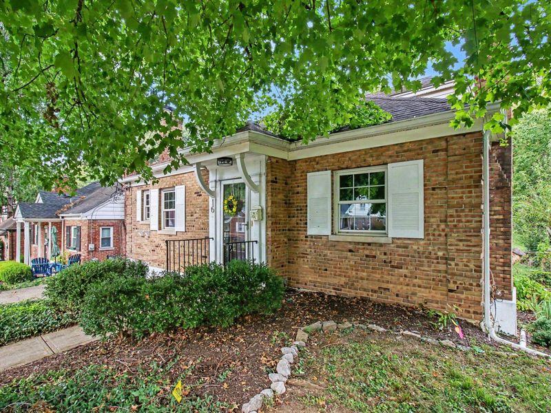 16 Edwards Court, Fort Thomas, KY 41075 Photo 3