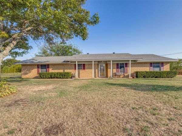 5105 Rolling Hills Drive , Sherman, TX 75092