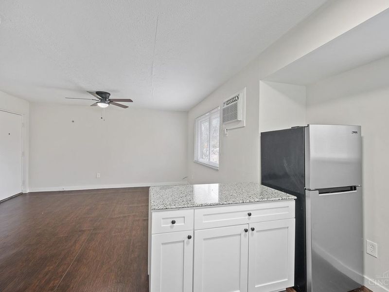 6449 Montgomery Road, Cincinnati, OH 45213 Photo 10